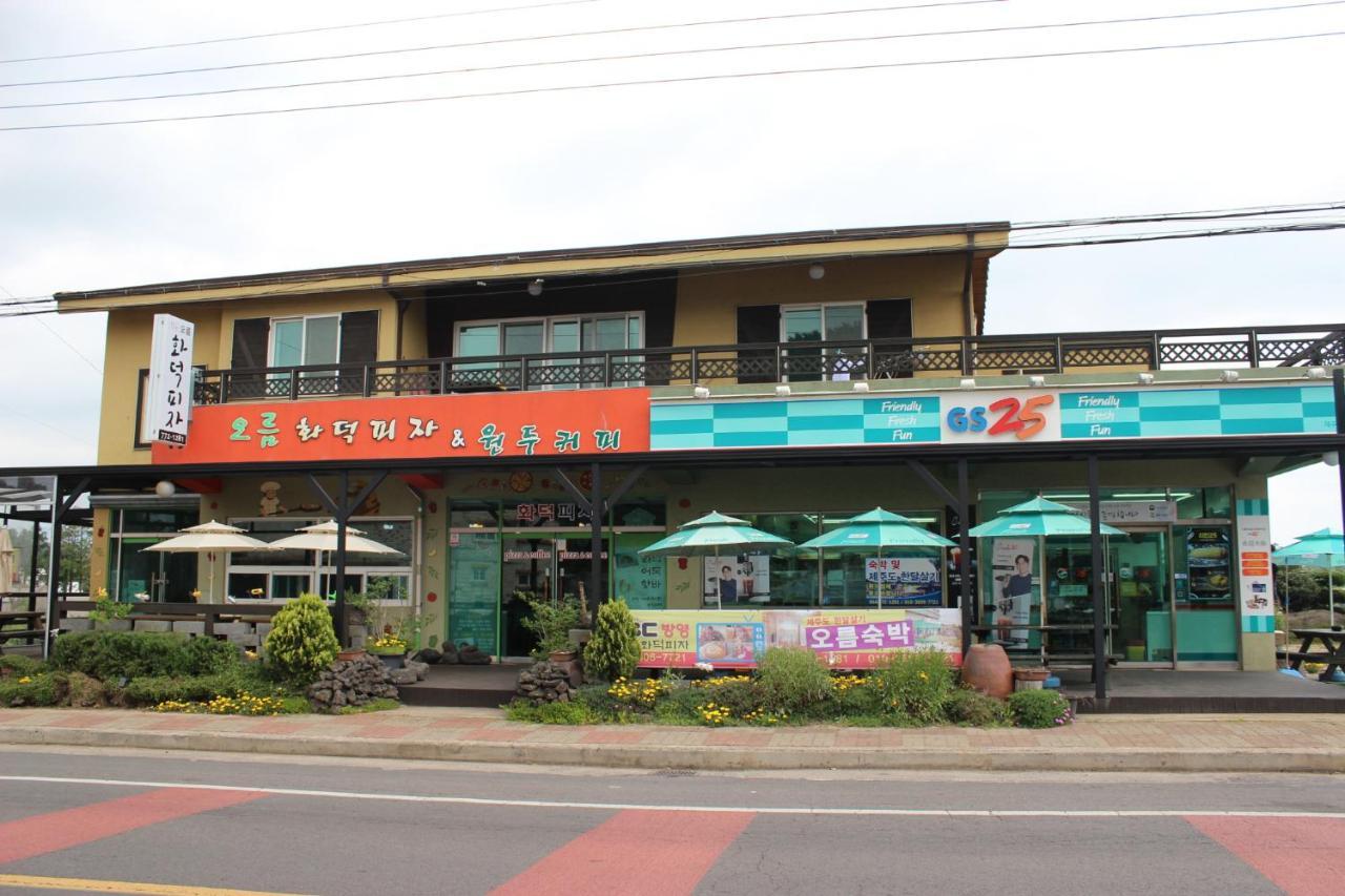 Jeju Oreum Pension Eksteriør billede