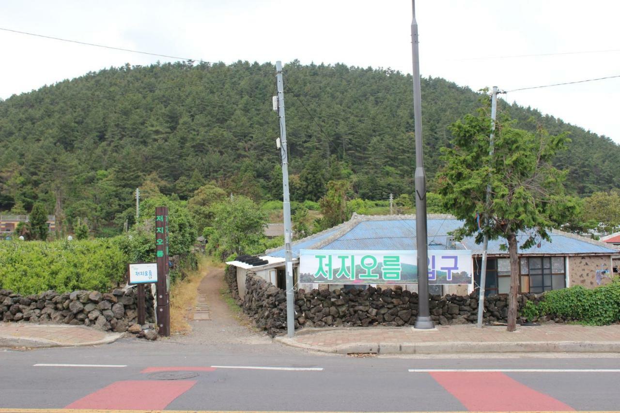 Jeju Oreum Pension Eksteriør billede